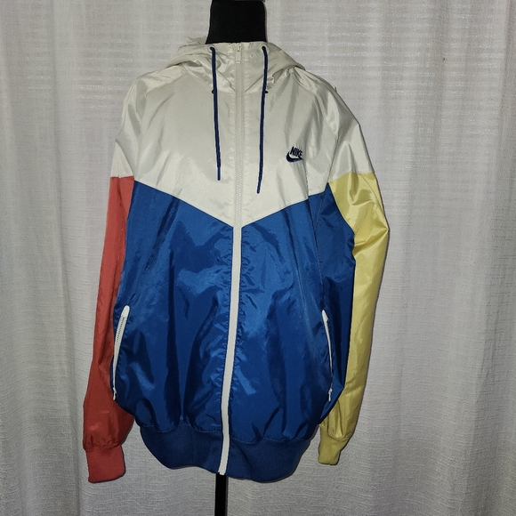 Nike Windrunner Jacket - Picture 13 of 13